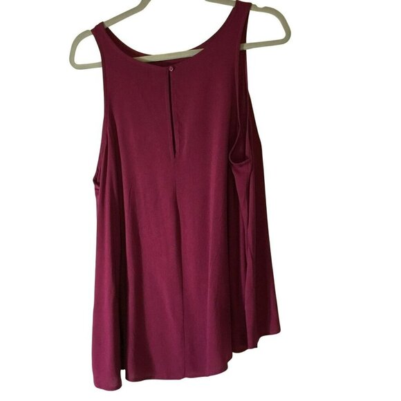 Old Navy Tank Top Loose Fit NWOT Women's Size Large in Cranberry Lightweight - Picture 5 of 9